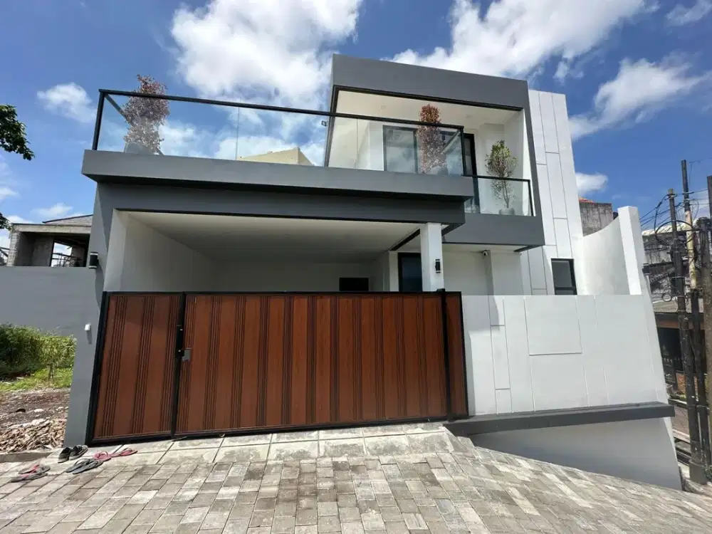 Luxurious Modern Villa in Canggu Berawa Fully Furnished SHM