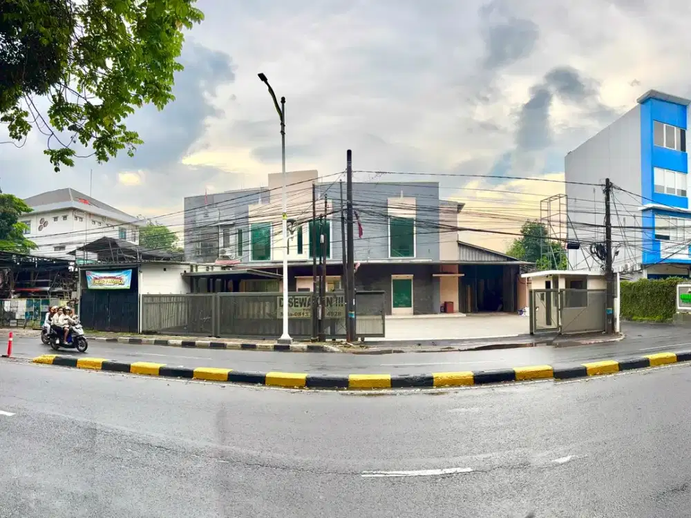 Disewakan Ruko Siap Pakai Lokasi Strategis di Pasar Minggu, Jakarta Selatan