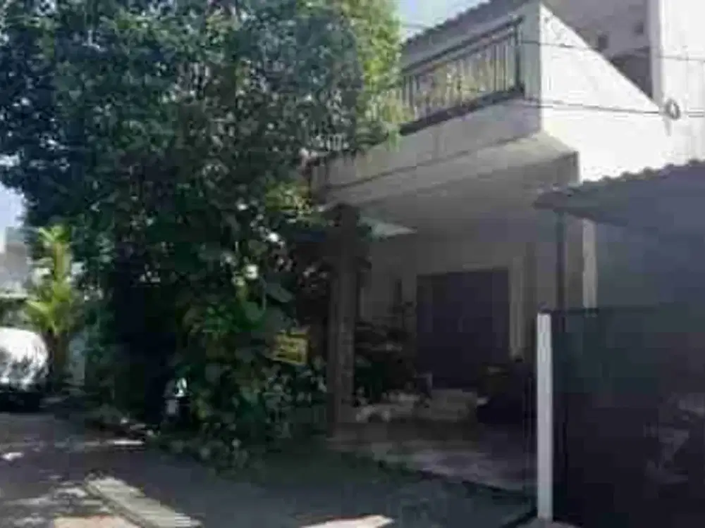 Dijual via lelang Rumah Di Babatan Pratama Wiyung Surabaya barat
