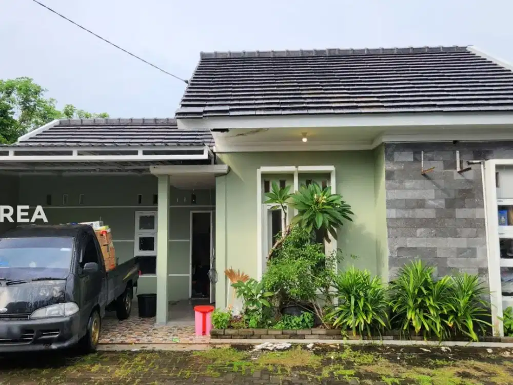 RUMAH DIJUAL DI SOLO DEKAT BANDARA ADI SOEMARMO