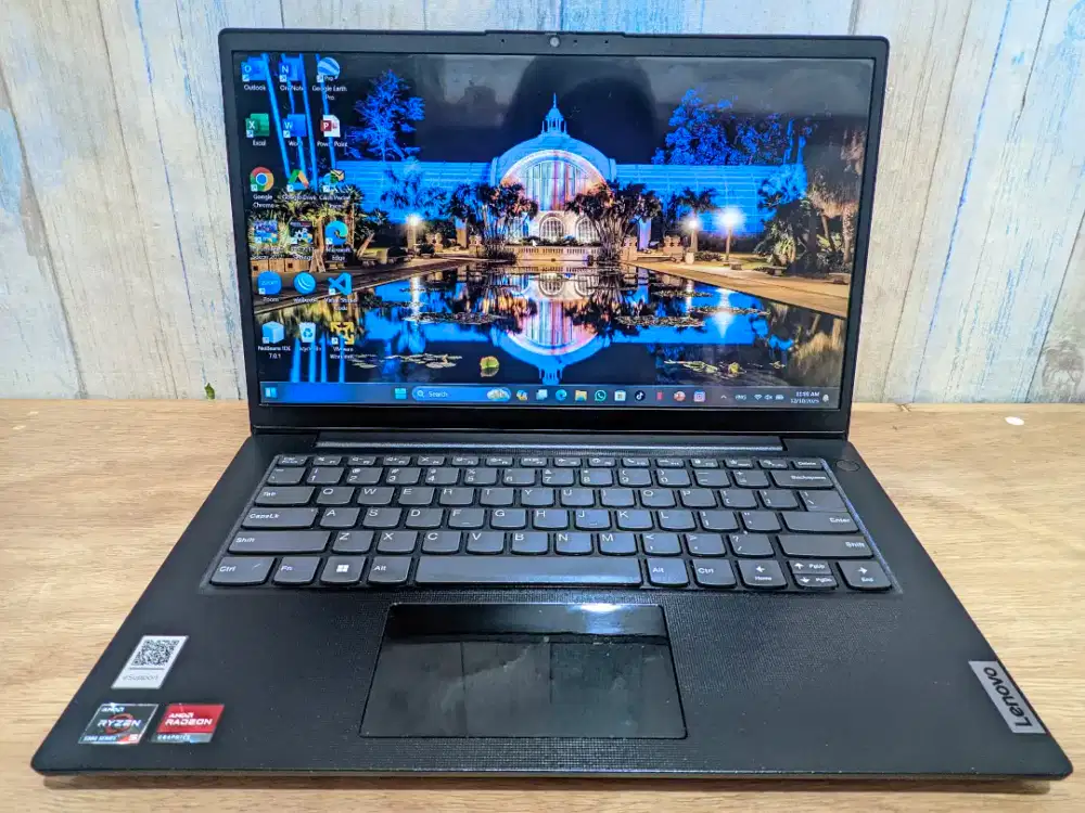 Lenovo V14 82TU
Prosesor AMD Ryzen 5 5625U RAM 8GB SSD 512GB
