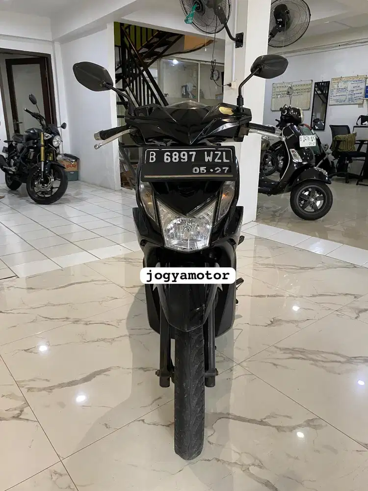 (A) Honda Beat fi Tahun 2014