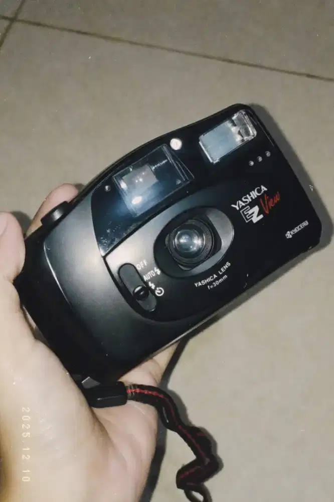 YASHICA film lensa fokus 30Mm View kamera analog