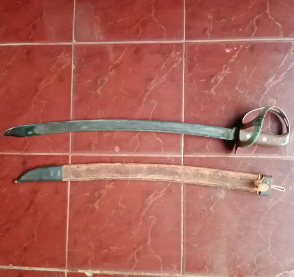 Pedang klewang lawas