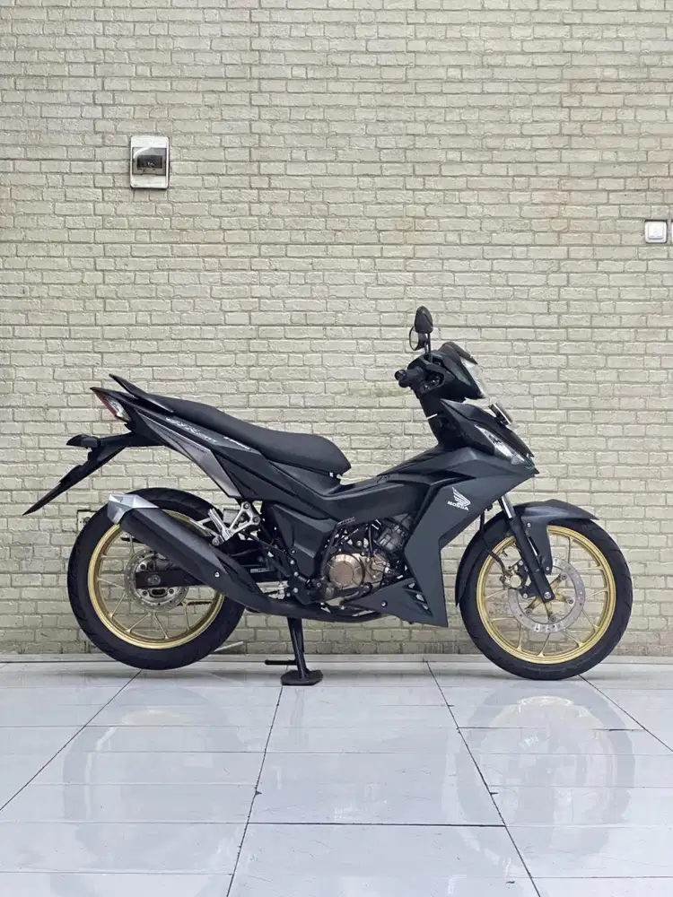 TERMURAH‼️ Honda Supra GTR 150 2018 Black
 - Mustika Motoshop