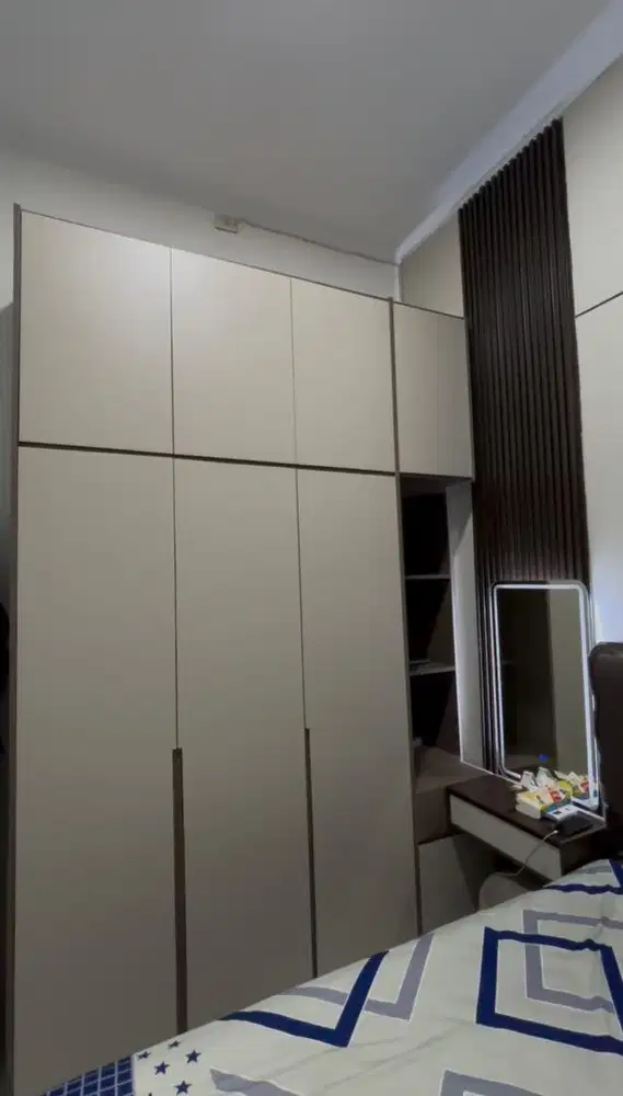 LEMARI PLUS KABINET 2x3m