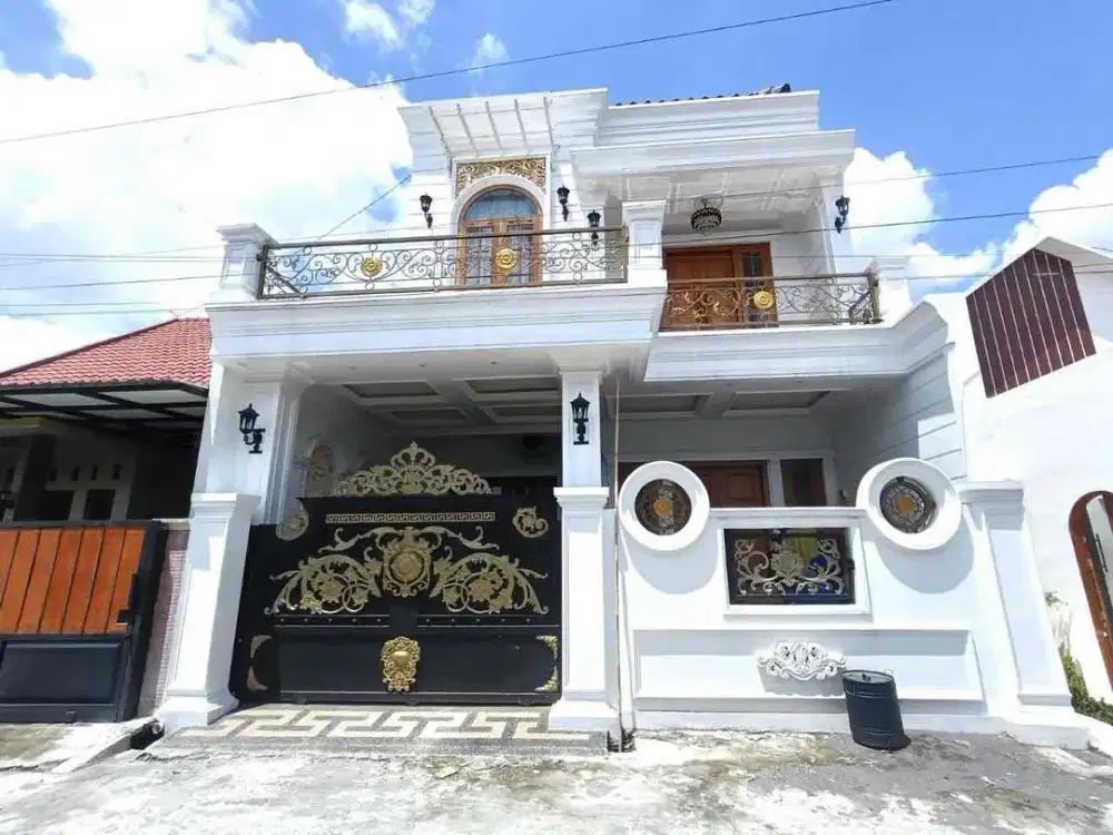 Rumah Mewah Modern Semi Furnish