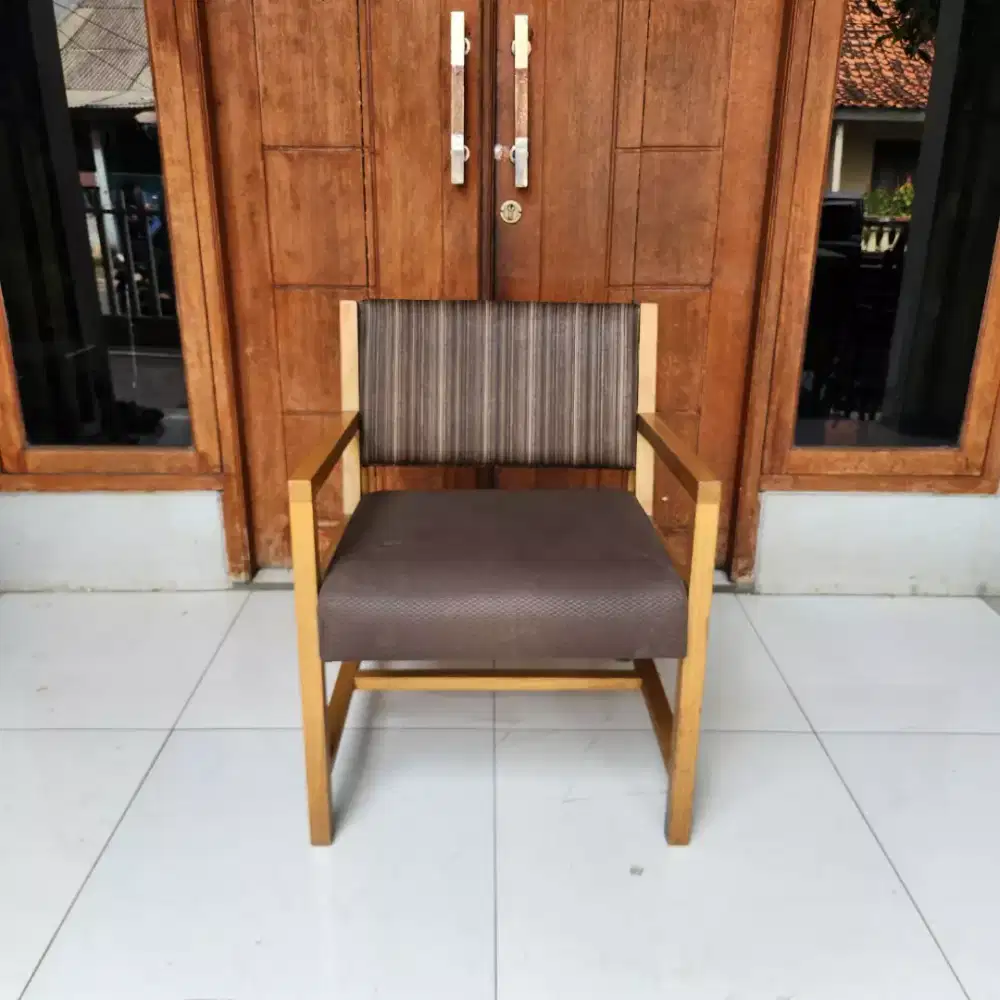 Kursi ex Resto - Kursi ex Cafe K14