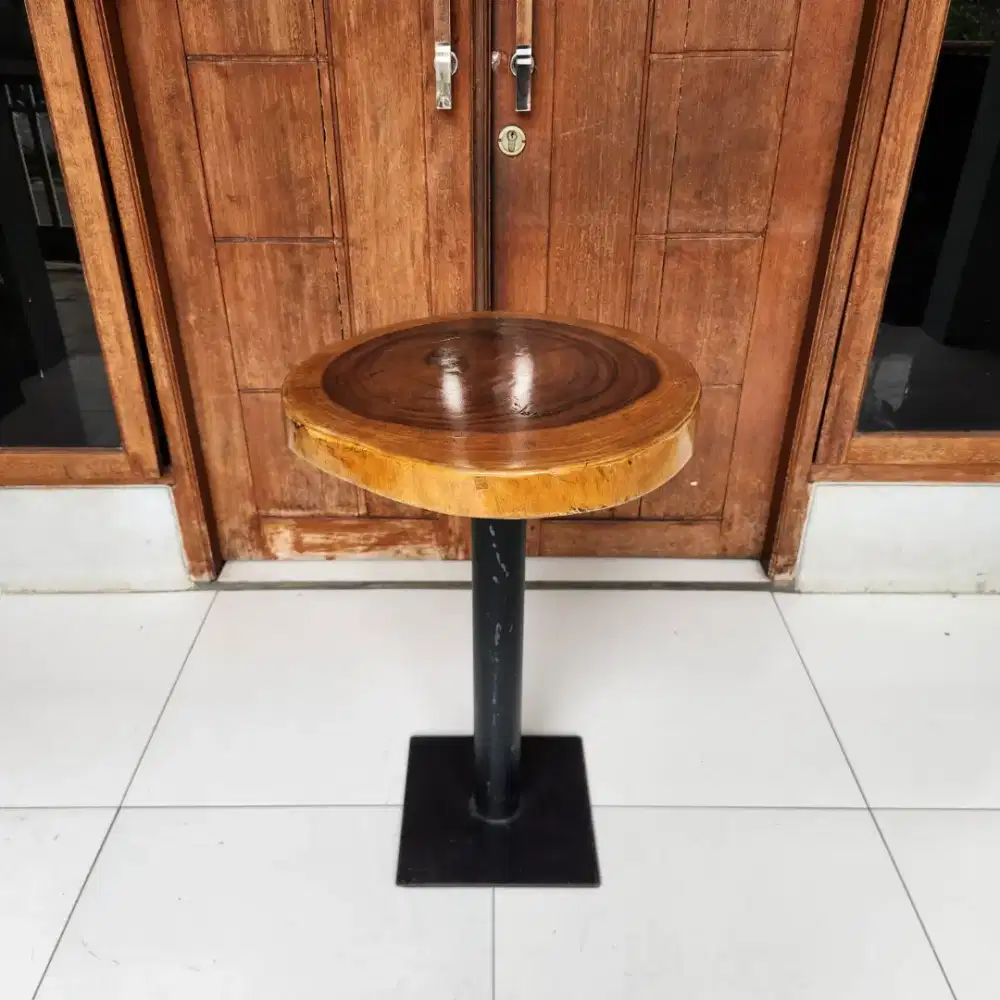 Meja ex Cafe - Meja ex Resto M3