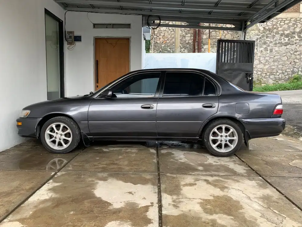 Toyota Great Corolla SEG 1.6 1993 MT