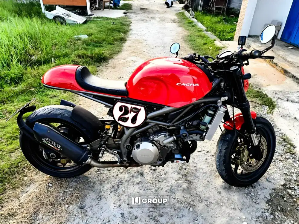 FOR SALE!! Cagiva Raptor 2002