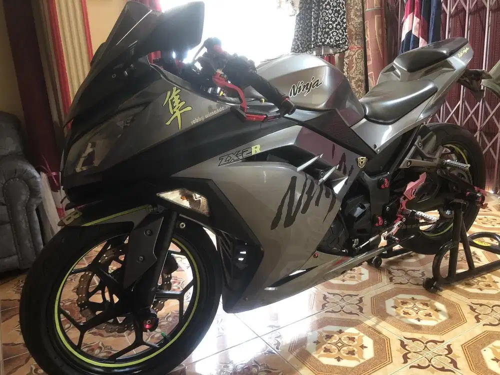 Kawasaki ninja 250fi SE