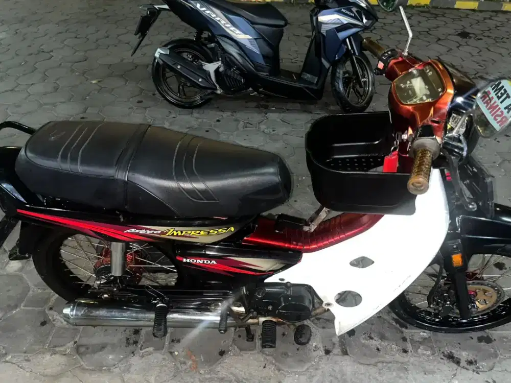Dijual honda astrea impressa