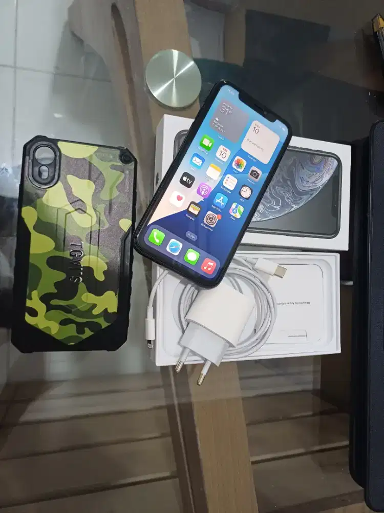 Iphone xr 128gb all operator ios 18.6