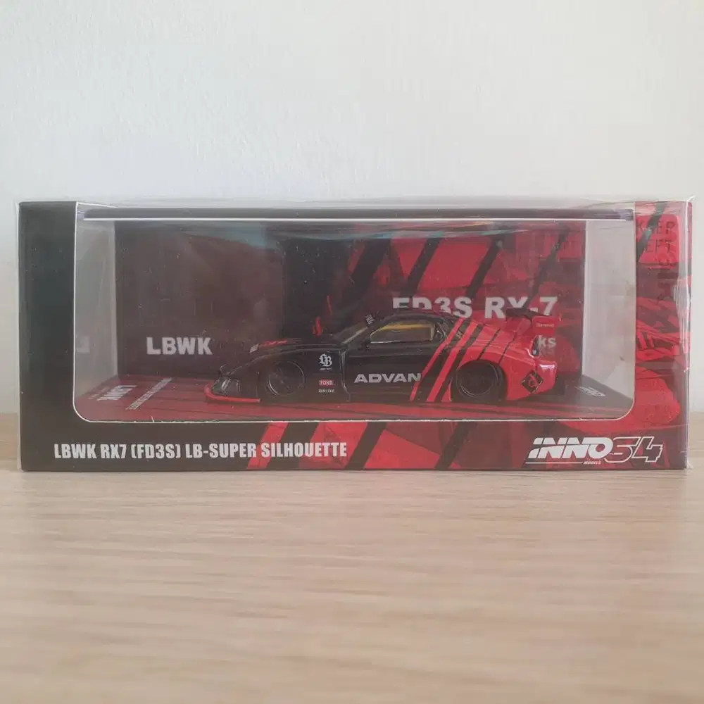 Inno64 RX7 FD3S 1/64 (LB-Super Silhouette, Advan Livery, RX-7)