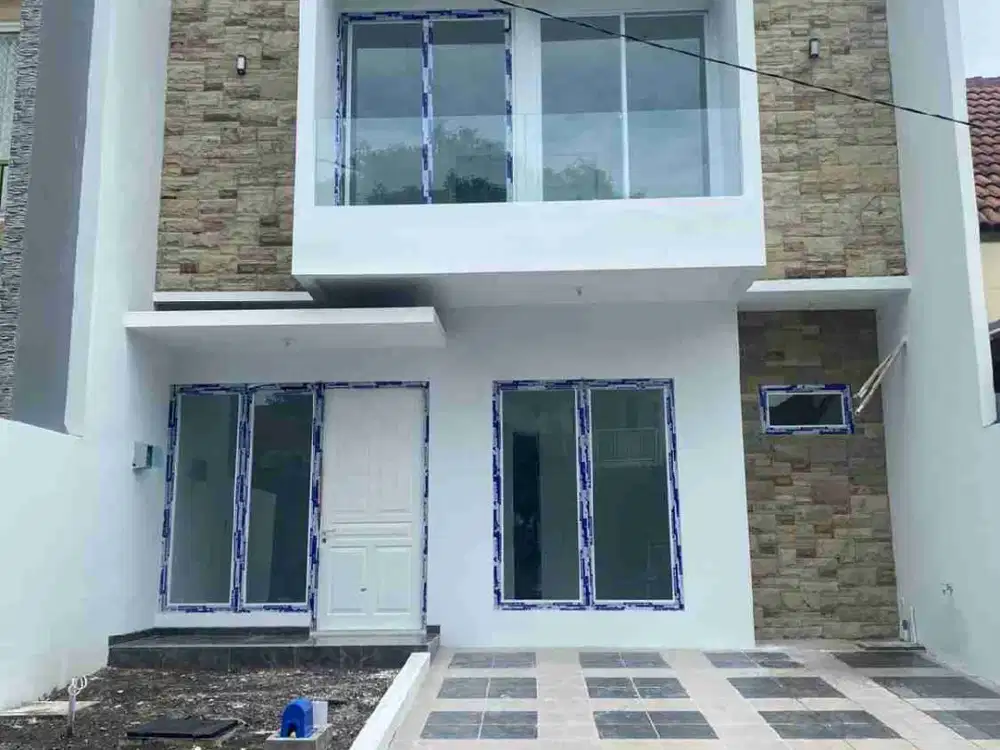 Dijual Rumah 2 Lantai Baru Gress Siap Huni Bukit Palma Citraland Surabaya