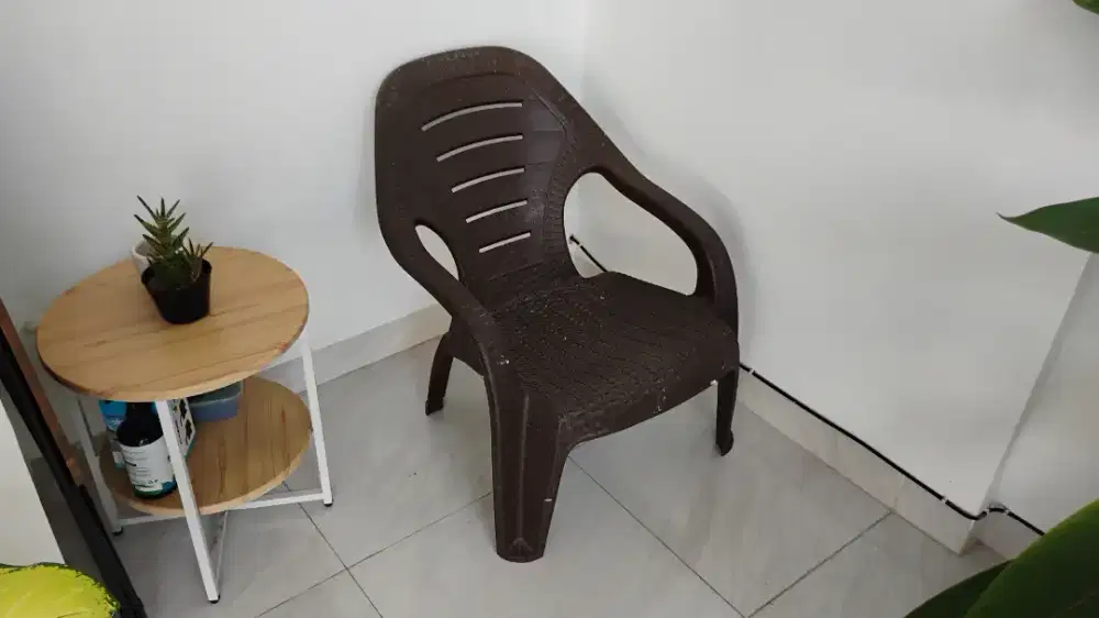 Kursi teras dan meja teras