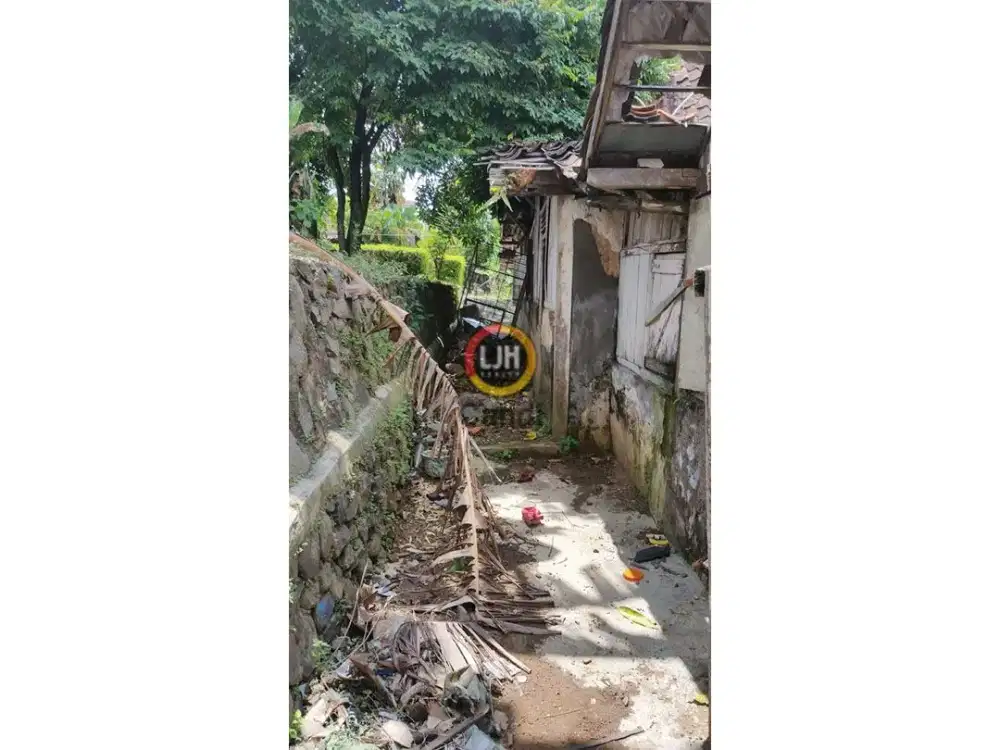 Rumah hitung tanah di Karanganyar Gunung Candisari Semarang
