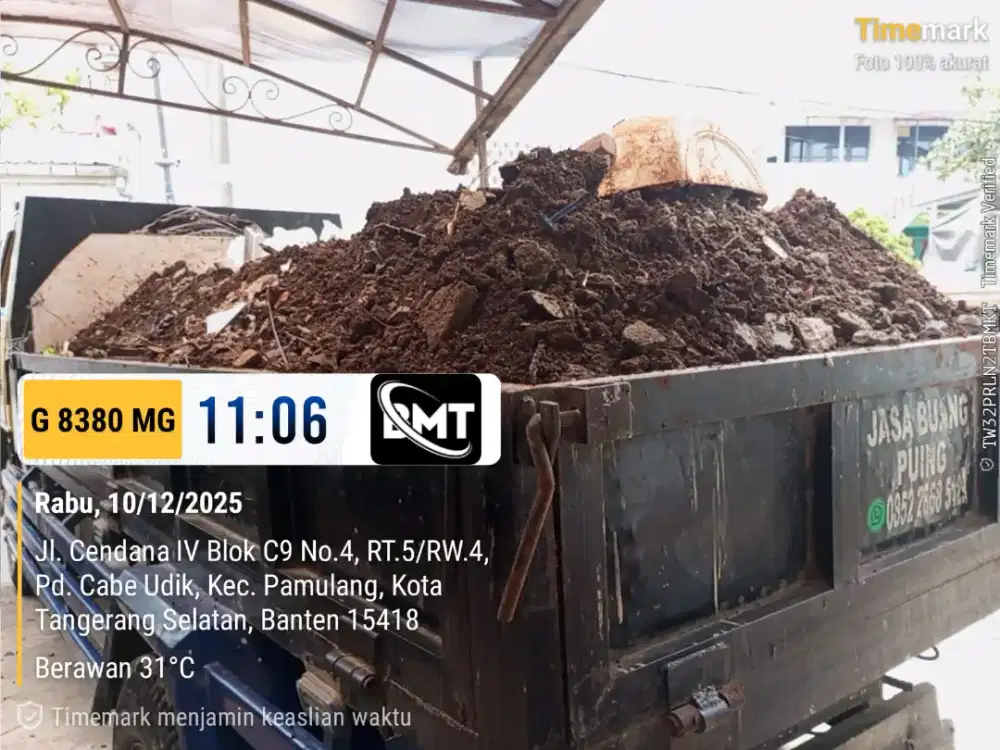 Jasa buang puing tanah