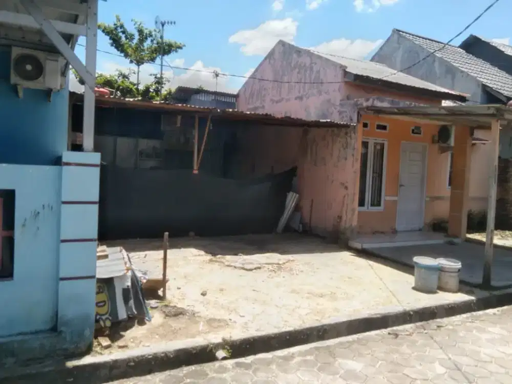 Dijual rumah di perumahan puri indah kualu Panam Pekanbari