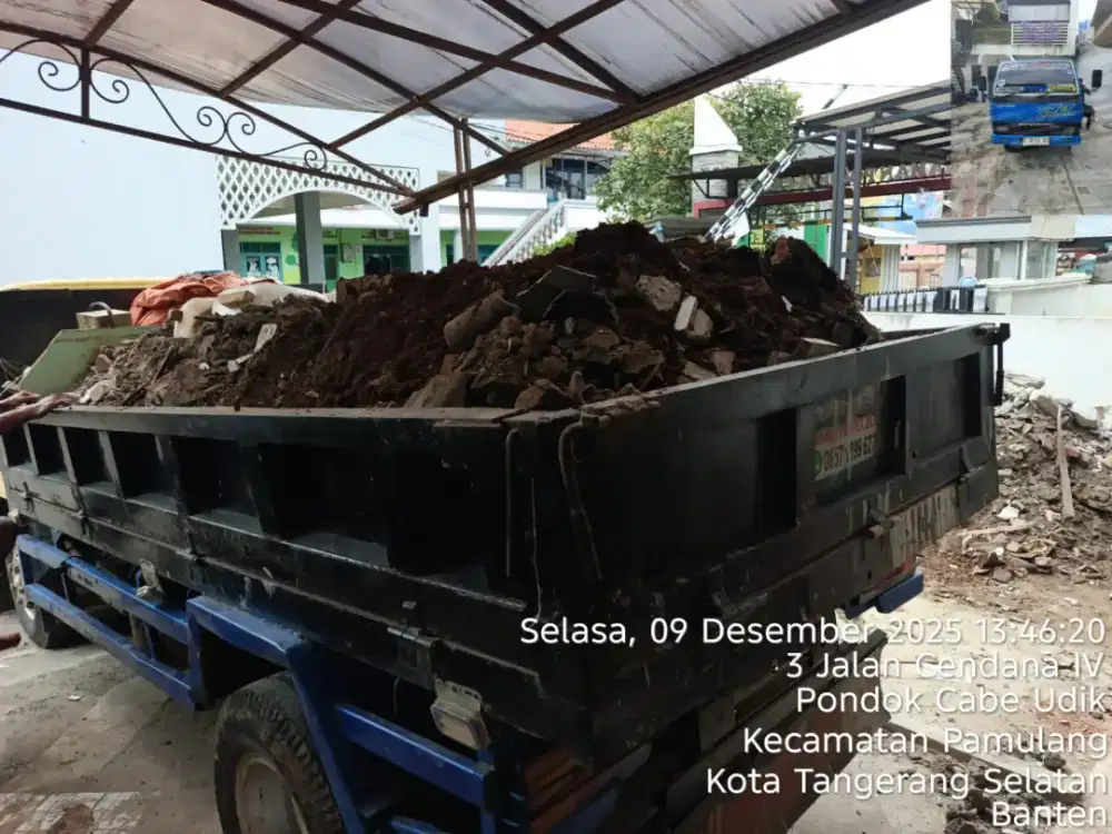 Jasa buang puing dan tanah