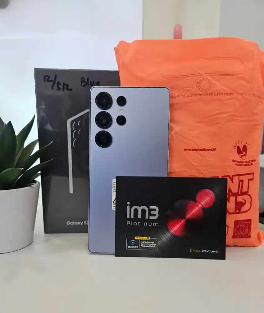 SAMSUNG GALAXY S25 ULTRA 256GB RESMI FREE INDOSAT 150GB + JAS HUJAN