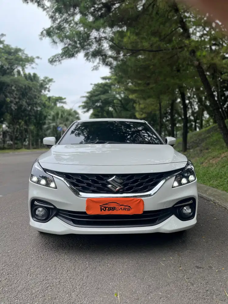 Suzuki Baleno Hatchback 1.5 Matic - Pajak Des 2027 - Like New !!!