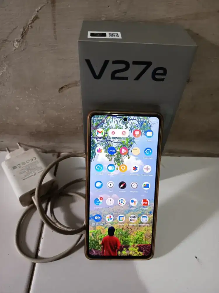 vivo v27e ram 8/256