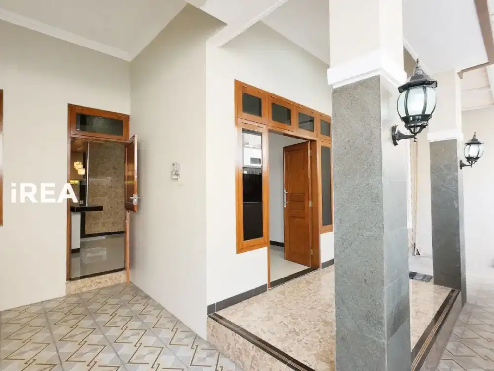 DIJUAL RUMAH CLUSTER DI SOLO GENTAN DEKAT LUWES