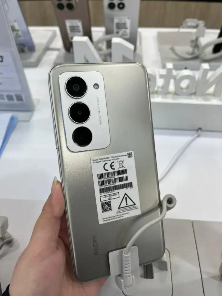 Tingkatkan Levelmu! Introducing: The All New Redmi 15!