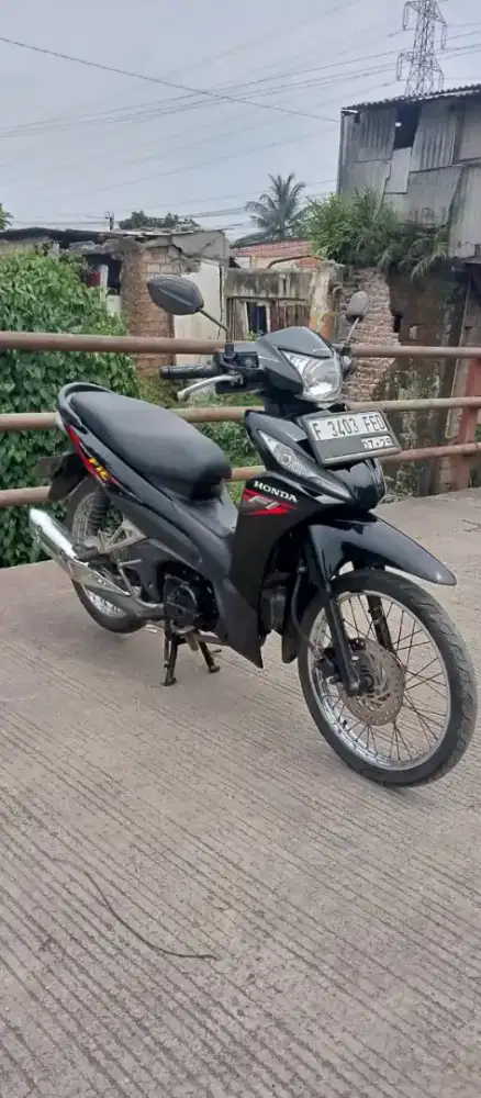 Revo 2019 hitam pajak hidup irit surat lngkap