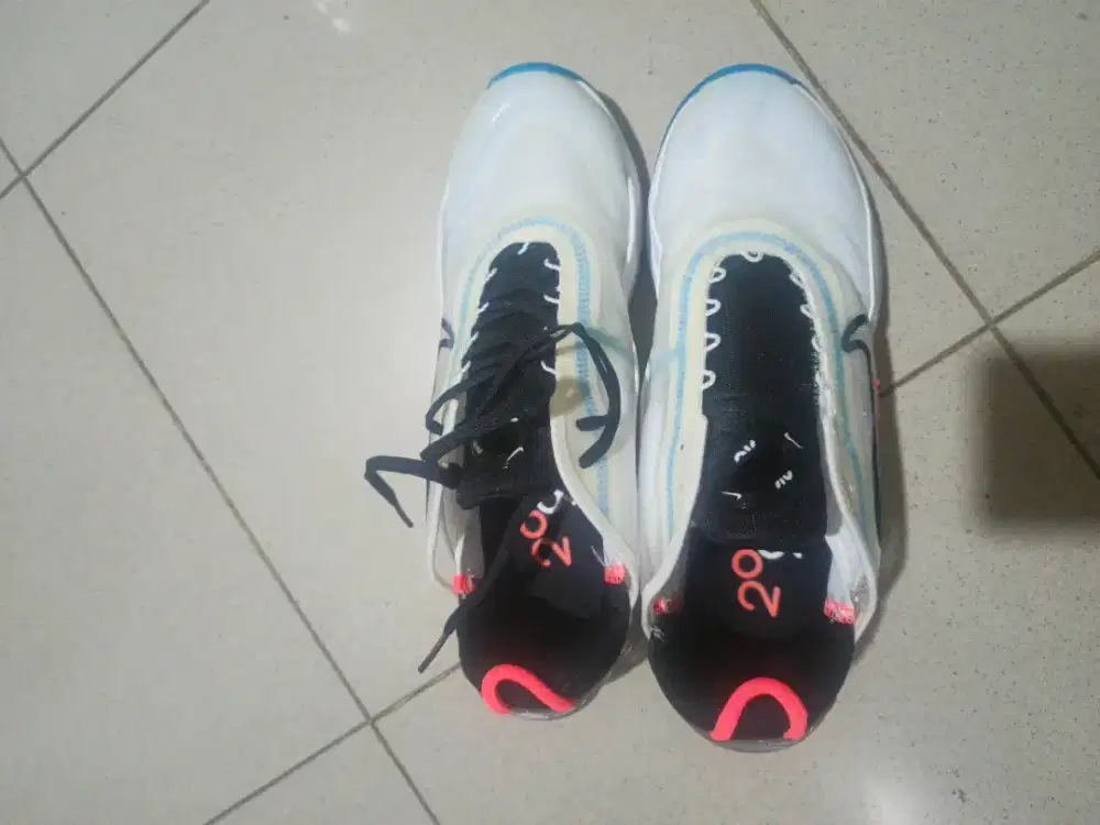 Sepatu nike air
