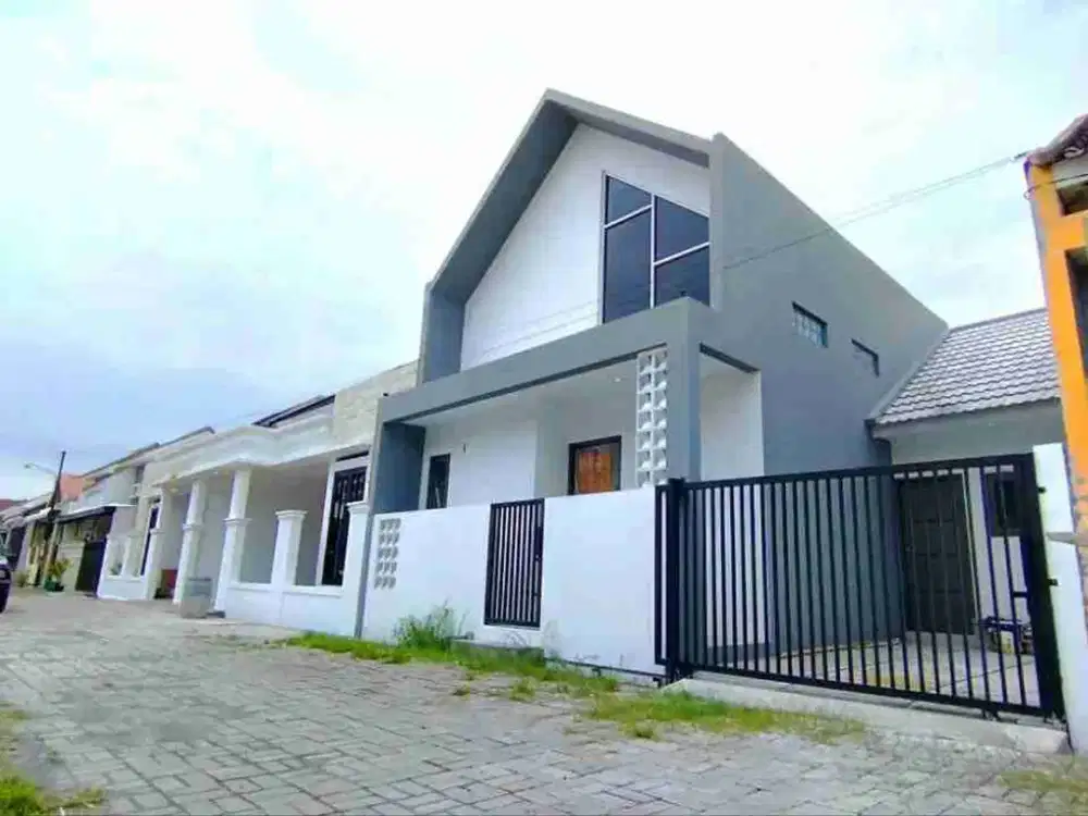 Rumah Cantik Ready unit Siap Huni, SHM di Perum Gumpang dekat UMS