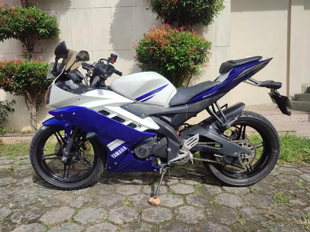 JUAL YAMAHA R15 V2 TAHUN 2014