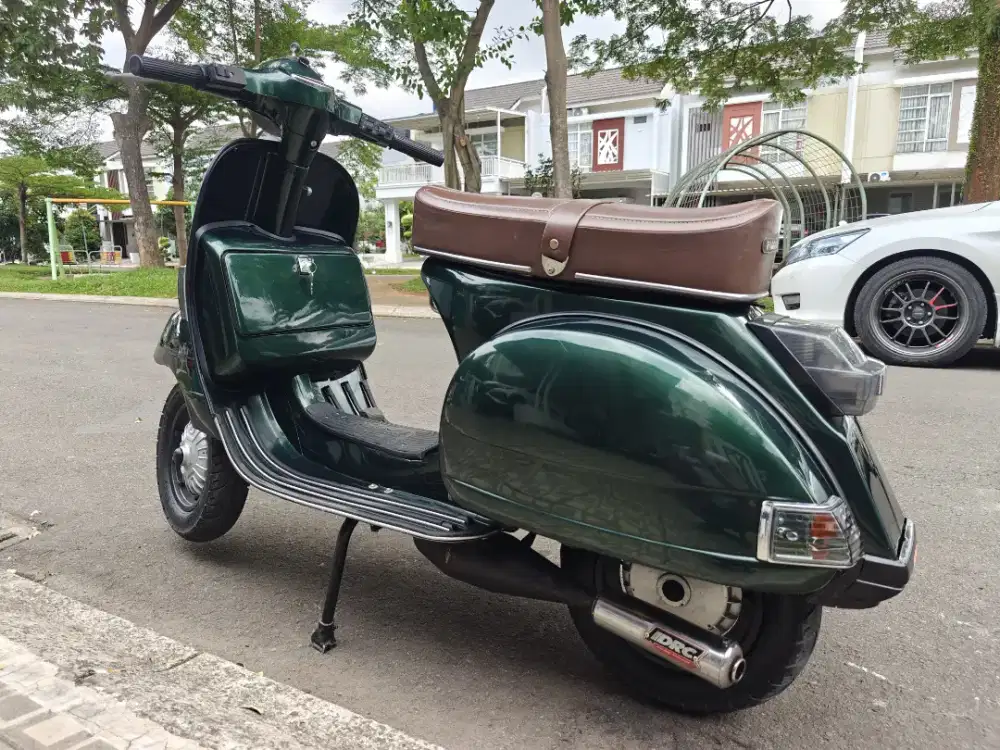 Di jual VESPA PX tahun 82