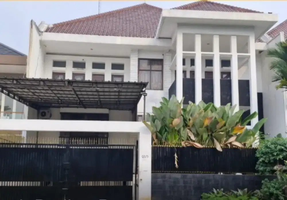 Dijual Rumah Dibawah Pasaran Jalan Boulevard San Frasisco Kota Wisata