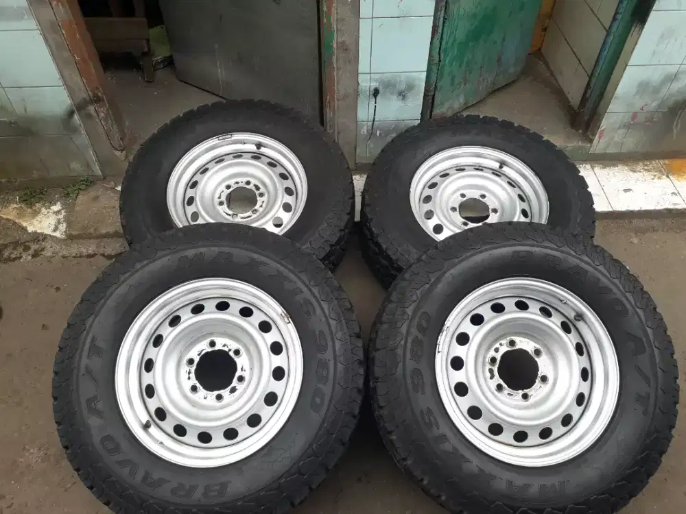 Velg kaleng hilux ring 17