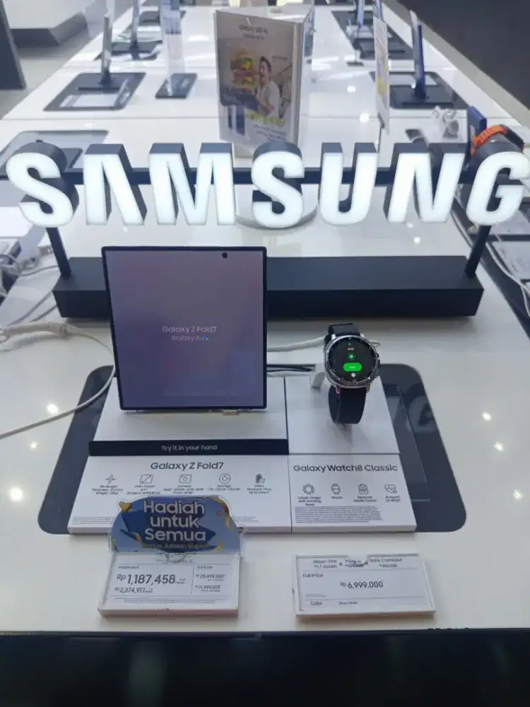 SAMSUNG GALAXY Z FOLD7