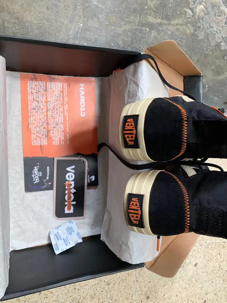 Sepatu Ventela Nevertoolavish HIGH no 42 SECOND