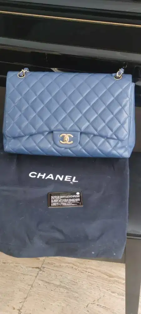 For sale tas chanel authentic, blue colour, gold hardware