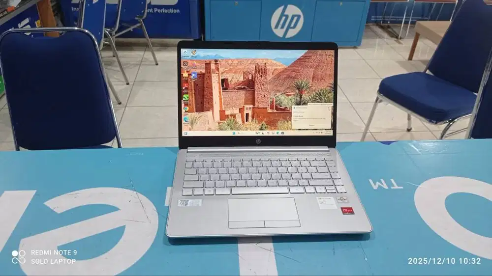 HP 14S-DK1524AU RAM 8GB SSD 512GB SLIM/TIPIS/KINERJA CEPAT