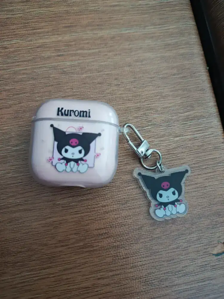 Earphone Karakter Kuromi