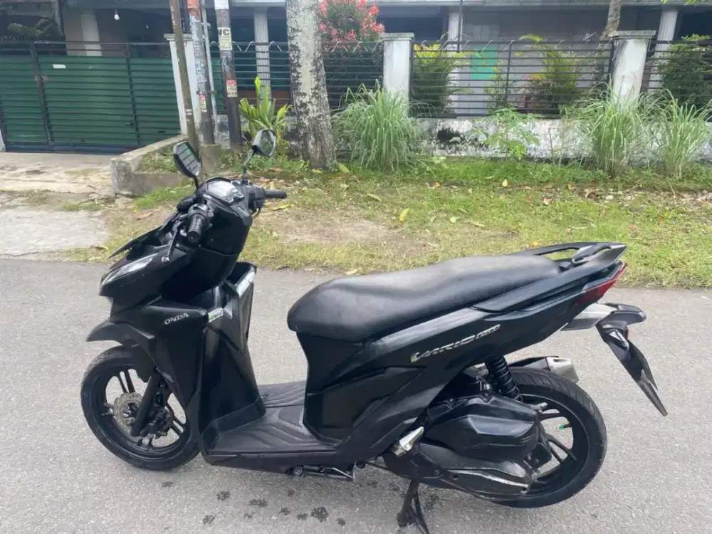 DIJUAL VARIO 150 CC KEYLESS TYPE TERTINGGI TAHUN 2018 PEMAKAIAN 2019