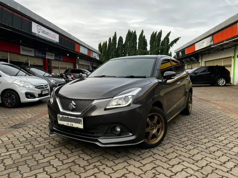 5JT BALENO HB AT 2018 GREY RARE ITEM !!