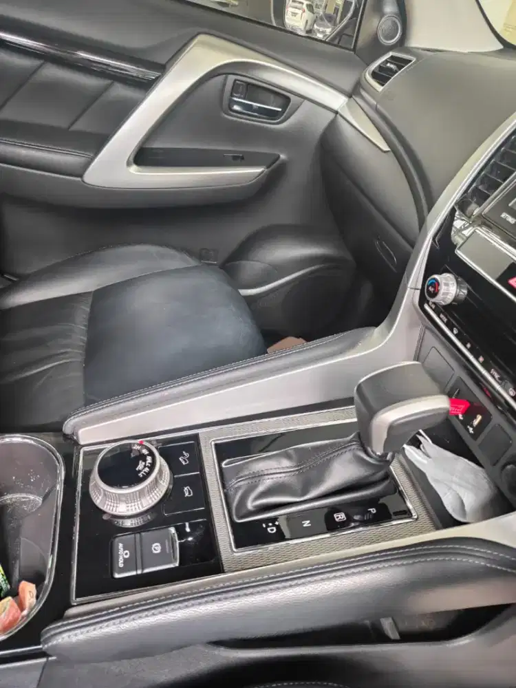 Djual Pajero Dakar Ultimate 4x4 AT Th 2022..