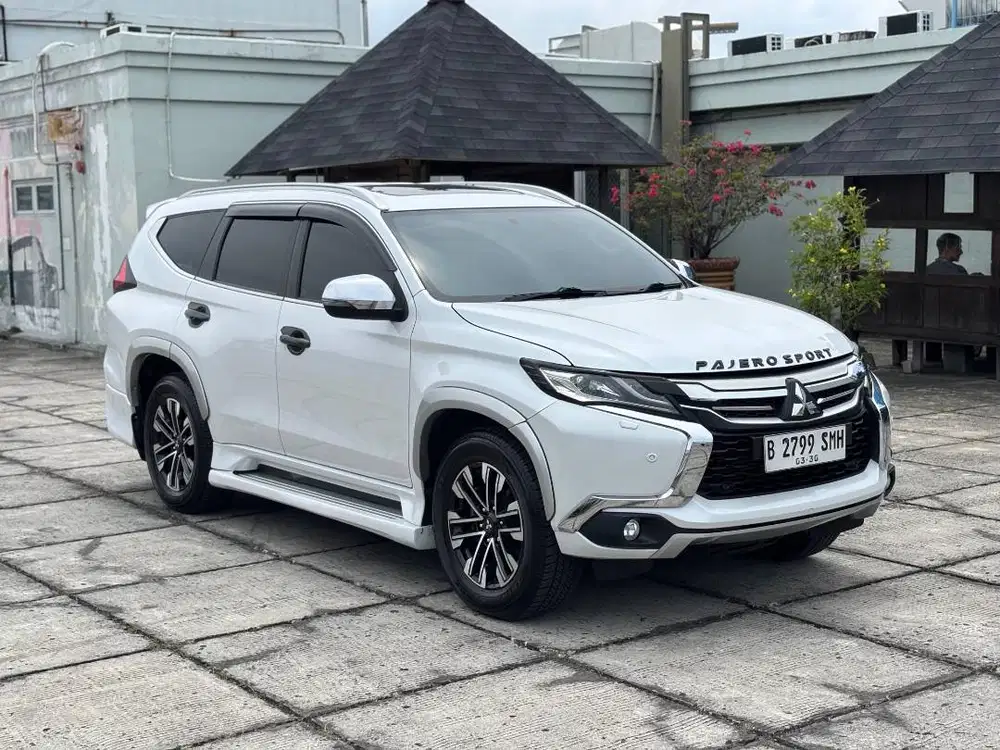 KM 70 Ribu Pajero Sport 2.4 Dakar 2020