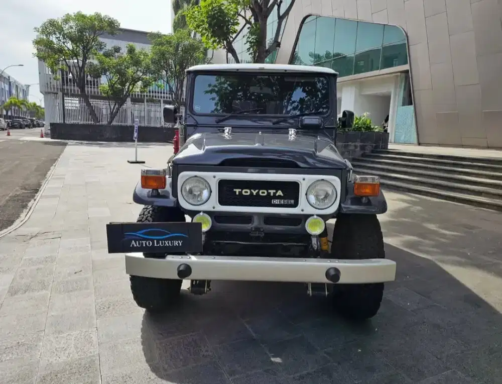 Toyota Hardtop BJ40 1983