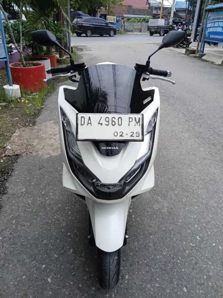 Honda PCX 160 ABS 2024 lengkap