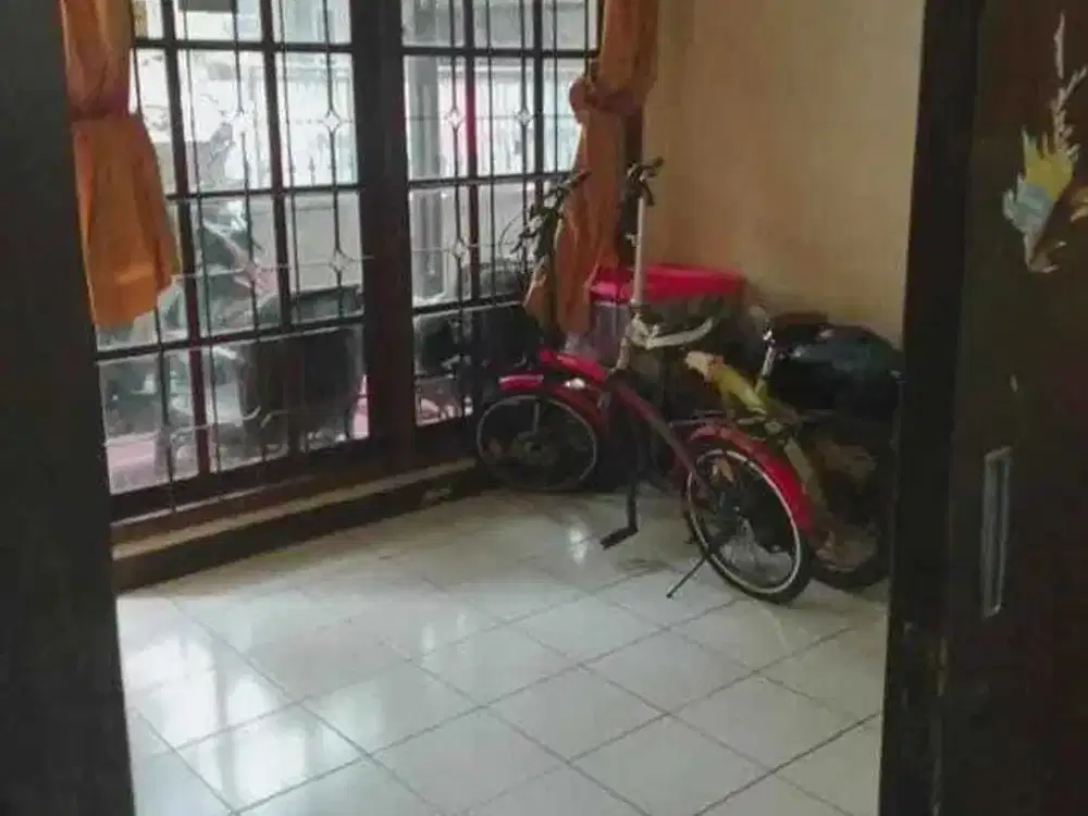 Dijual Rumah Strategis Area Kiaracondong Bandung