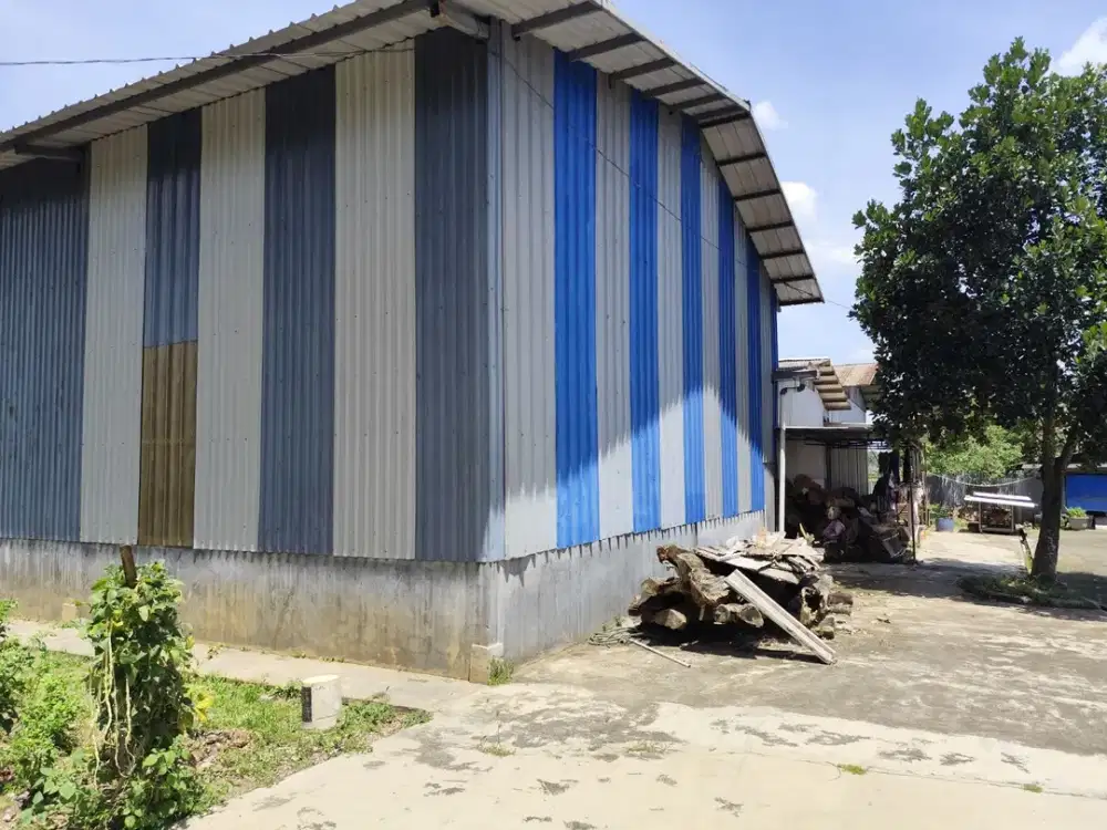 sewa murah gudang besar siap pakai di legok Tangerang